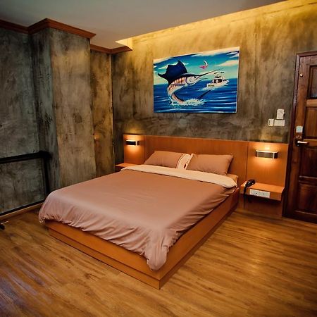 Chaphone Guesthouse Phuket Eksteriør billede