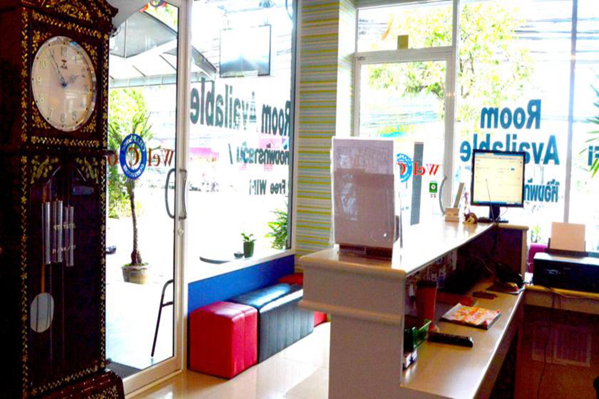 Chaphone Guesthouse Phuket Eksteriør billede