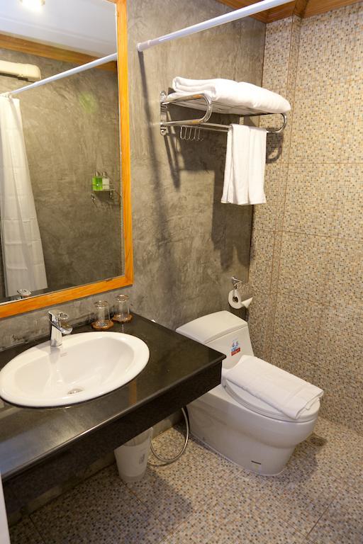 Chaphone Guesthouse Phuket Værelse billede